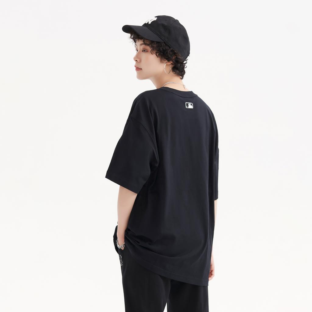 MLB SS23 New York Yankees Vintage Floral Print Cool Dry Trendy Short Sleeve T-Shirt Unisex Tops Black 3ATSI0133-50BKS