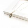 [NAOTJEWELRY] [Naot Jewelry] Женское ожерелье, Простая форма капли, Ожерелье из стекла с огранкой в рамке, Угольно-серый