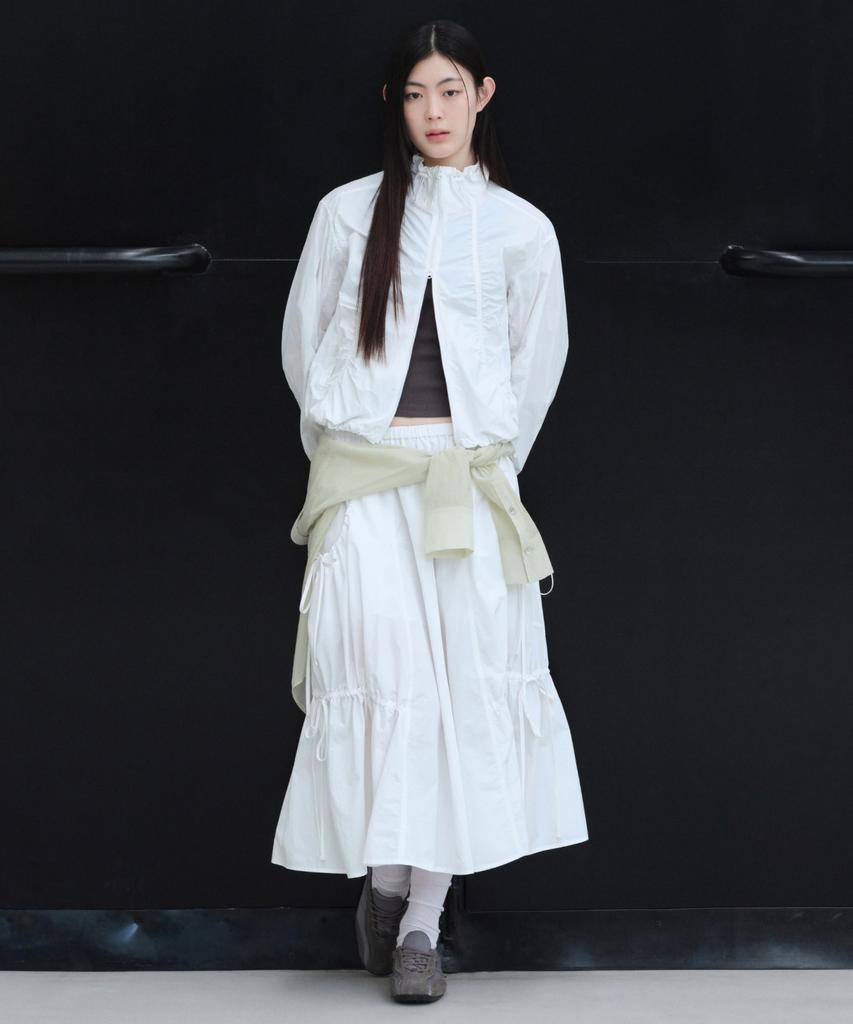 Musinsa Standard Woman Women'S Nylon Luchid Long Skirt [White]
