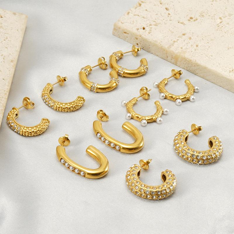 New European and American fashion stainless steel diamond-encrusted pearl earrings, versatile and unique, made of titanium steel18k Female