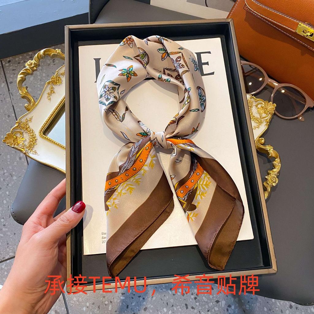 New Korean version of small square scarf fashionable versatile high-end silk scarf women's square scarf imitation silk scarf pattern