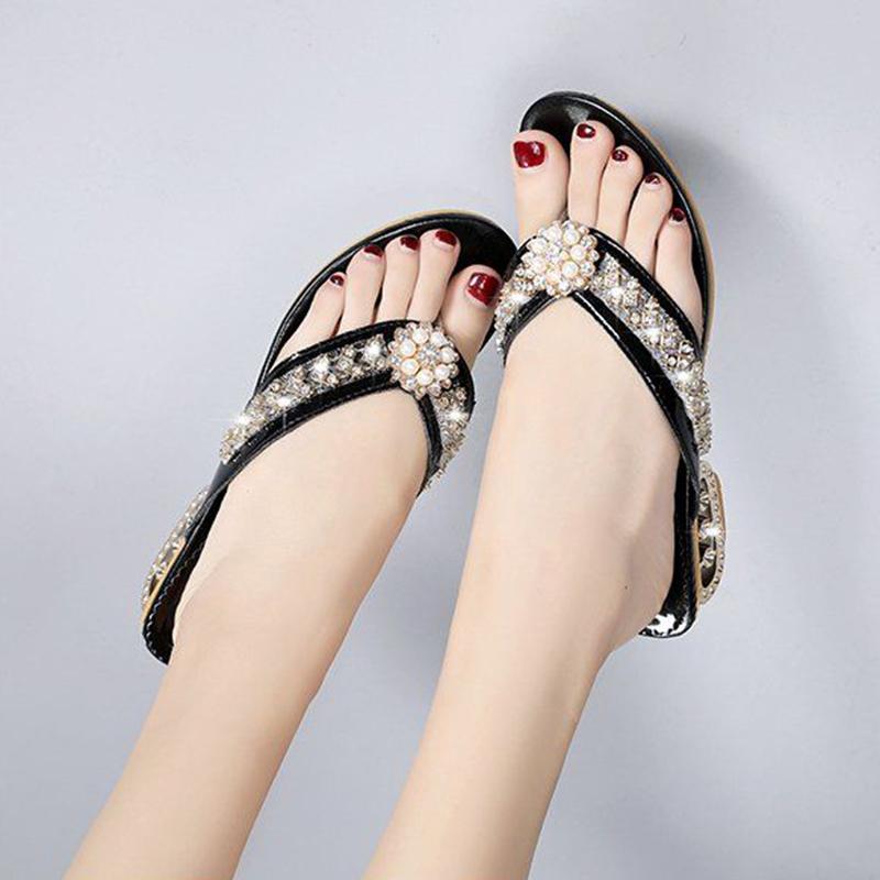 Шлепанцы, женская летняя одежда, шлепанцы со стразами и жемчугом, толстые универсальные модные женские туфли с бриллиантами