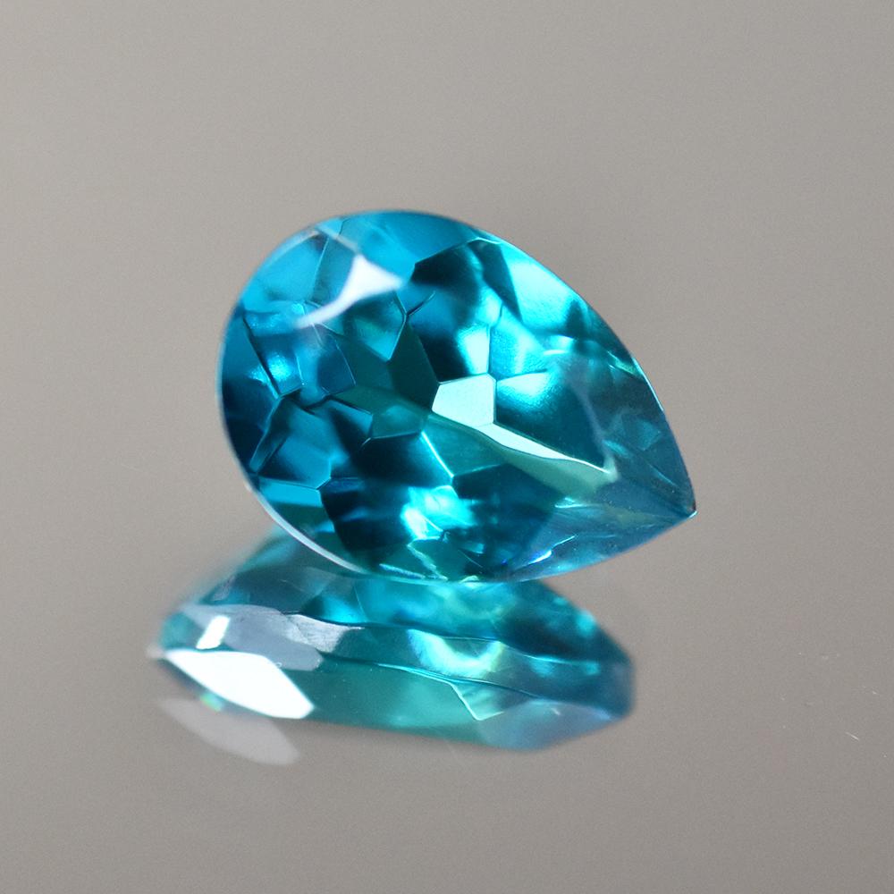 AA+ Quality 7.60 Ct Pear Cut NATURAL Green Garnet Loose Gemstone