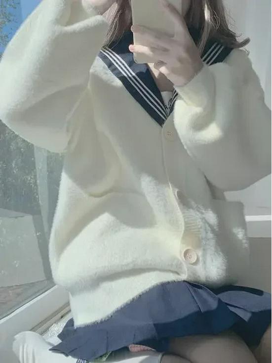 Women's Small Japanese JK Furry Knitted Sweater Cardigan - Soft, Warm, Long-Sleeved for Autumn/Winter