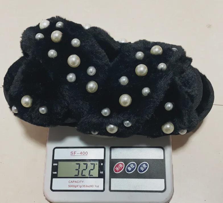 Женские тапочки Cross Fur Pearl — удобная обувь на плоской подошве для дома на осень и зиму