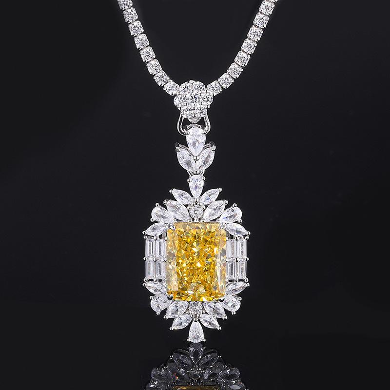 Jewelry Popular High Carbon Diamond Necklace Simulation Mint Yellow Diamond Pendant Pendant Silver