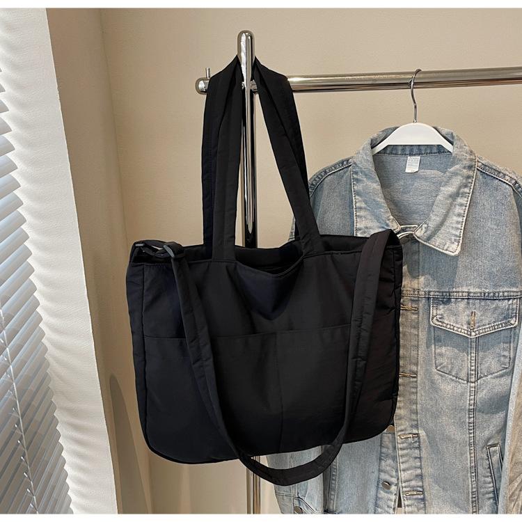 Autumn And Winter Large-Capacity Bags, Niche Portable Shoulder Bags, Student Class Commuting Tote Bags, Canvas Bags