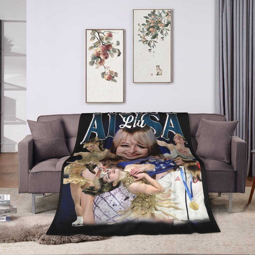 Alysa Liu Figure Ice Skating Vintage 90s Blankets Fleece Winter Super Warm Throw Blankets for Bedding Office Plush Thin Quilt