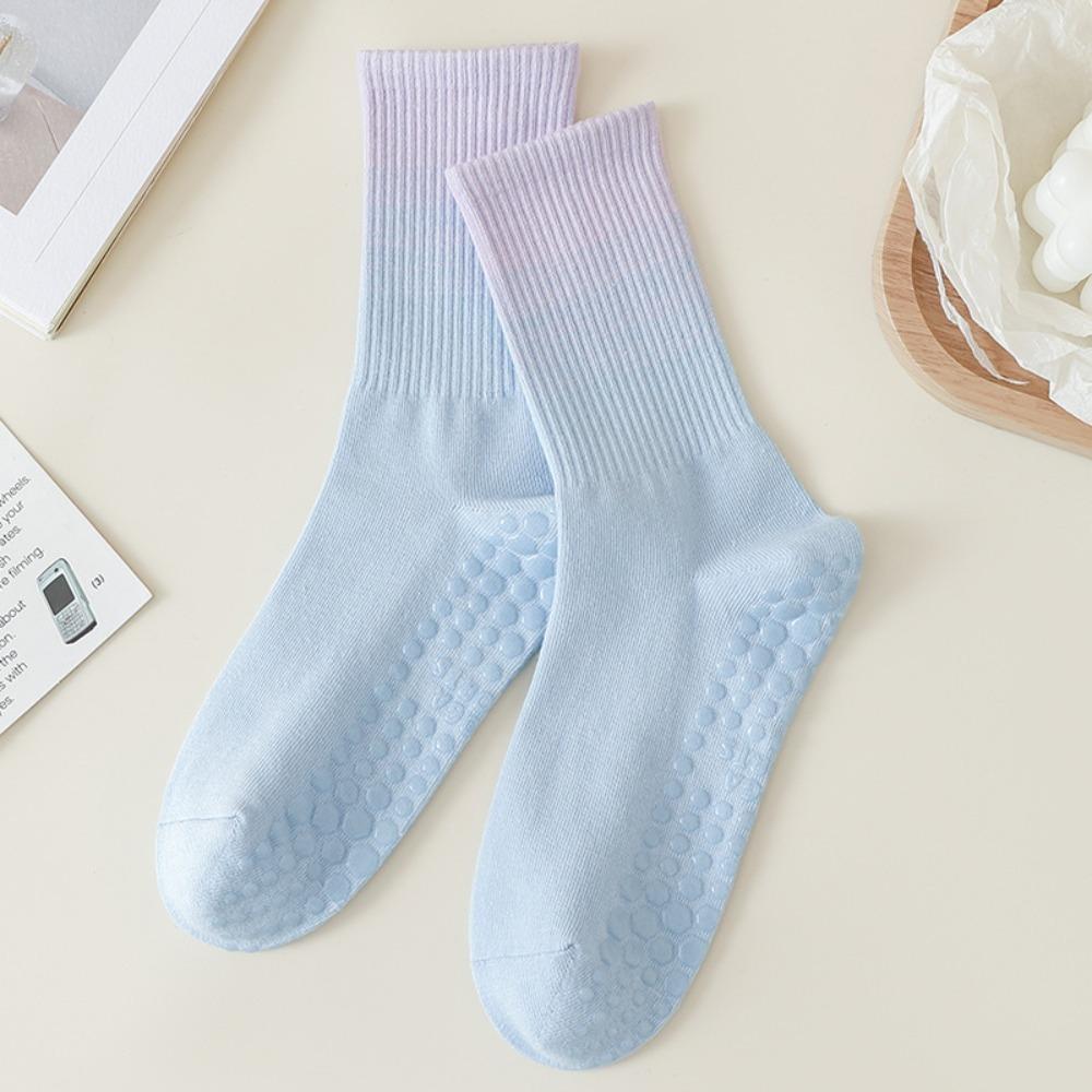 Non-Slip Mid-Calf Socks Gradient Color Sports Dance Socks New Middle Tube Socks Women