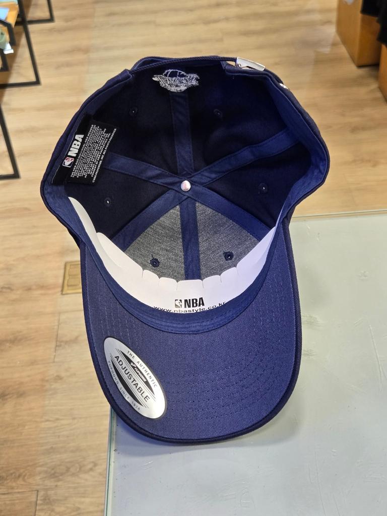 NBA Unisex LAL Team Cursive Embroidered Point Hard Ball Cap N255AP453P (06)