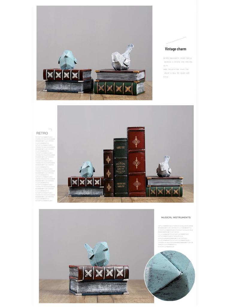 Retro American Bird Bookend - Decorative Home, Living Room & Desk Ornament