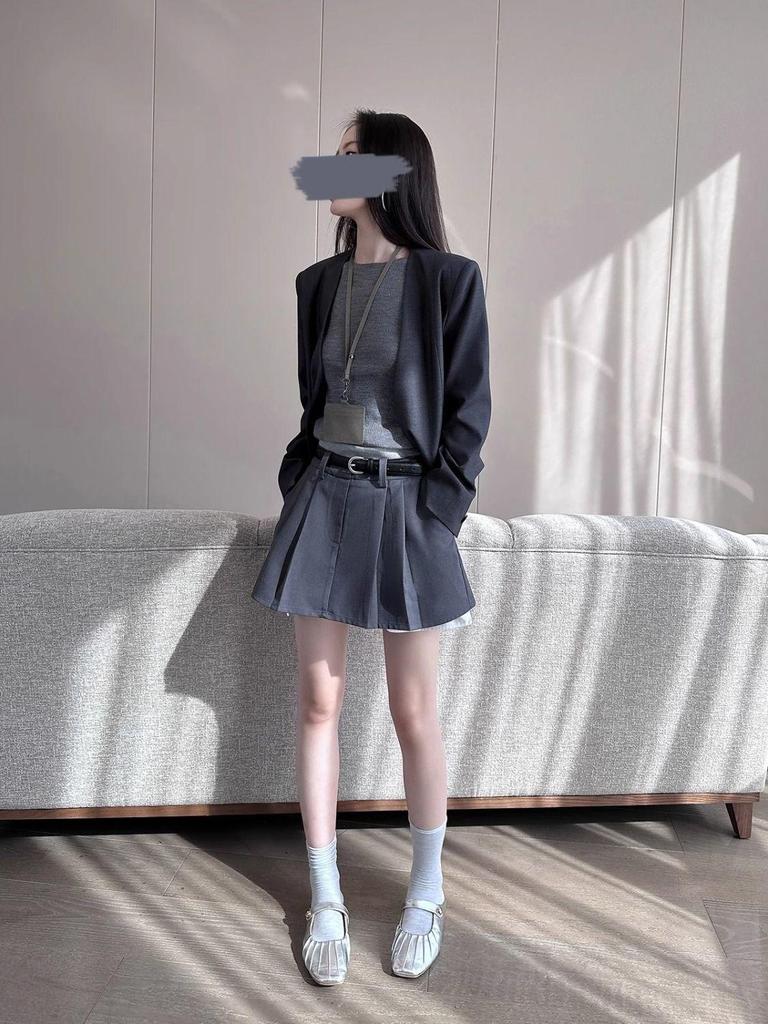 Женский серый блейзер с V-образным вырезом и длинными рукавами на весну - Повседневный, Минималистичный, Маленький размер и для поездок на работу 2025