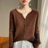 Autumn and Winter Women's Knitwear Fashion Casual Solid Color Print Long Sleeves V-Neck Sweater