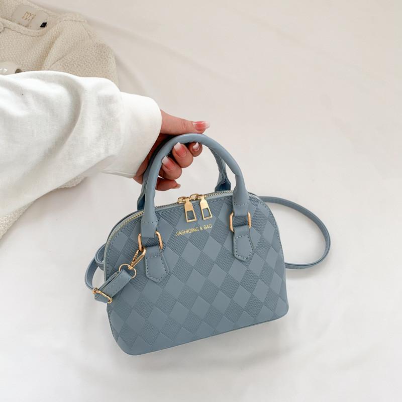 Fashionable Minimalist Shell Bag Stylish Crossbody For Casual Daily Commuting