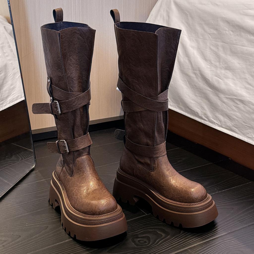 Yueyu But Knee Boots Women's 2025 New Autumn Temperament Super Fire Retro Versatile Belt Buckle Boots Women