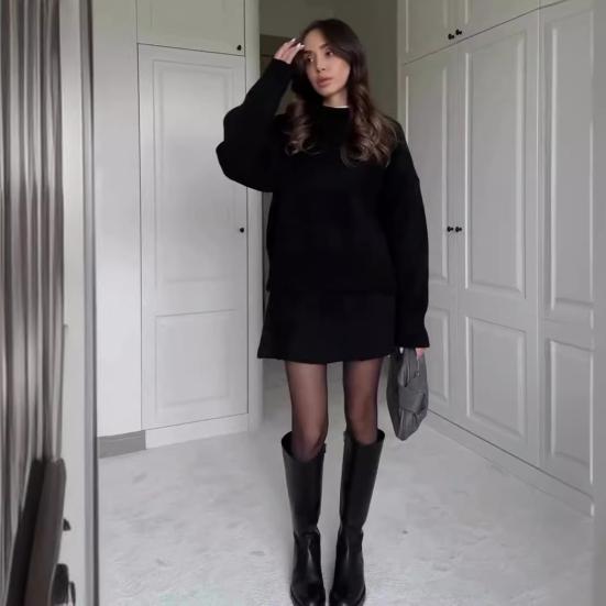 Комплект из 2 предметов: свитер, юбка, свитер, О-образный вырез, длинный рукав, трикотажные топы, мини-юбка А-силуэта средней посадки, однотонный повседневный наряд