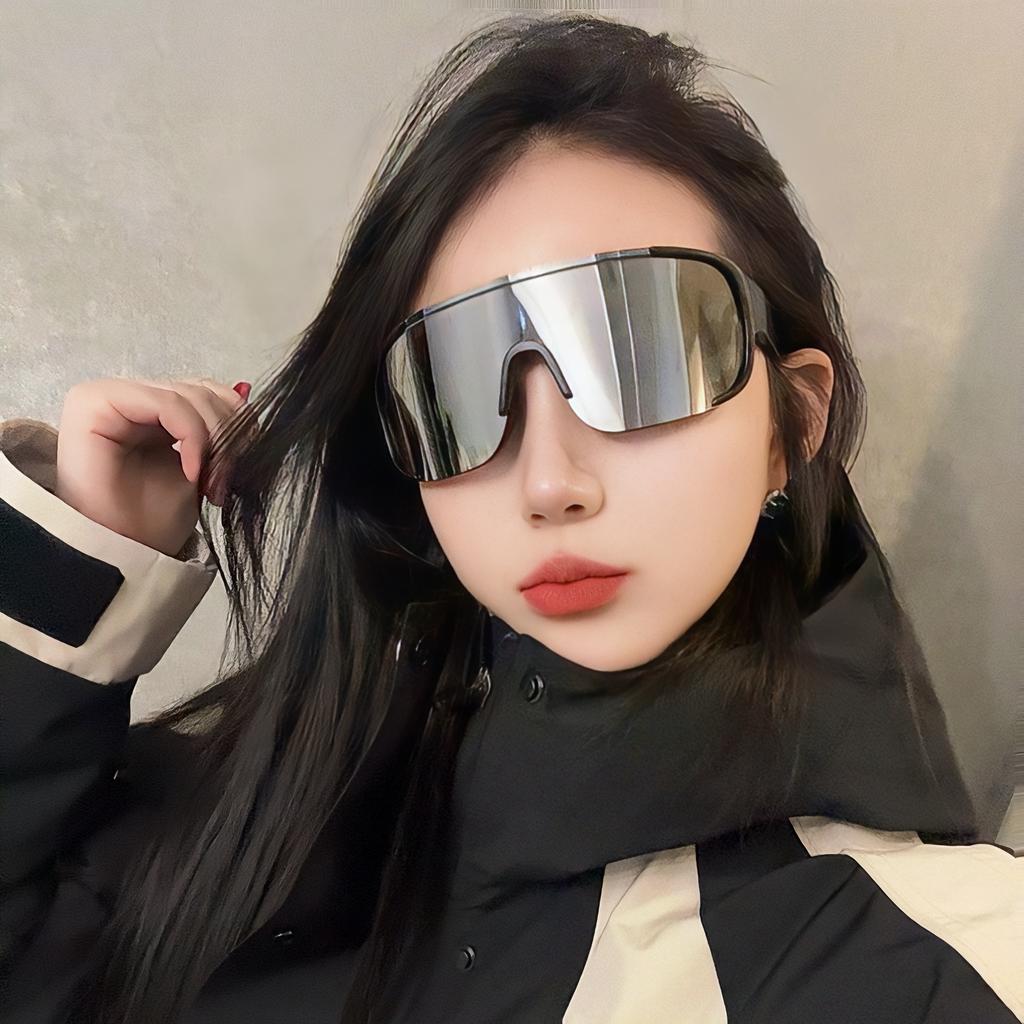 1PC Outdoor Sports Cycling Silver Glasses Mountaineering Night Riding Sunglasses One-piece Eye Protection Windproof Glasses Sunglasses Men and Women