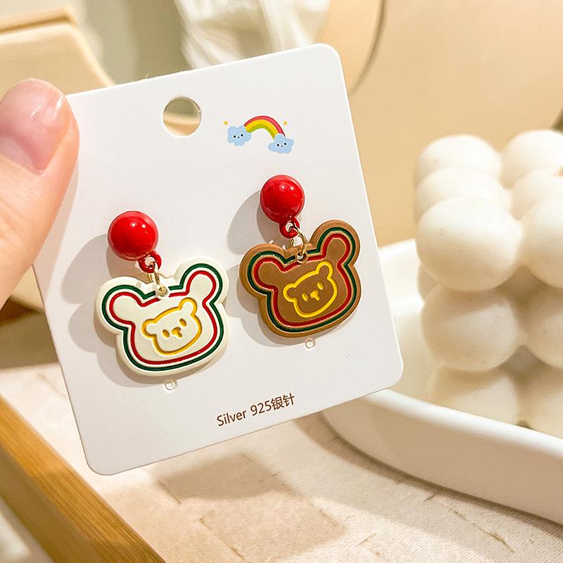 Cute Bear Earrings, Asymmetrical Cartoon Stud Earrings, Beautiful Girl Love Fun Earrings