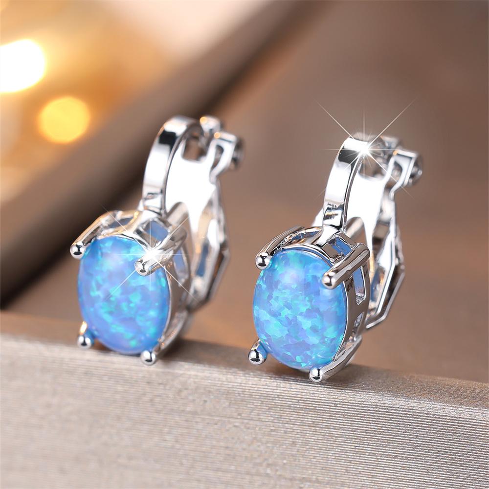 Овальный камень Радужный циркон Милые маленькие клипсы-серьги для женщин Винтажный серебристый цвет Помолвочная серьга Многоцветные хрустальные украшения