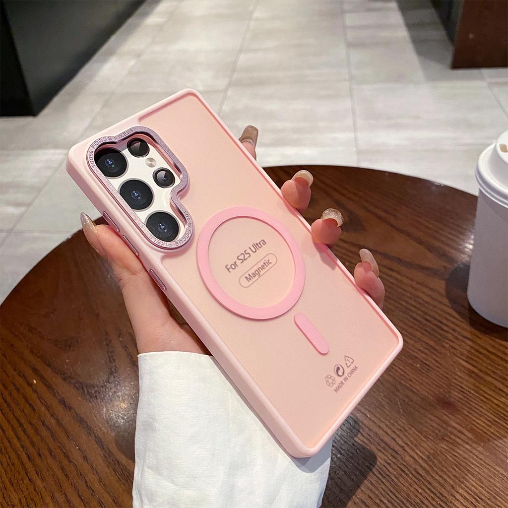 Hardware Camera Frame Frosted Skin Magnetic Phone Case for Apple 16pro Simple High-end Magnetic Phone Case New Style