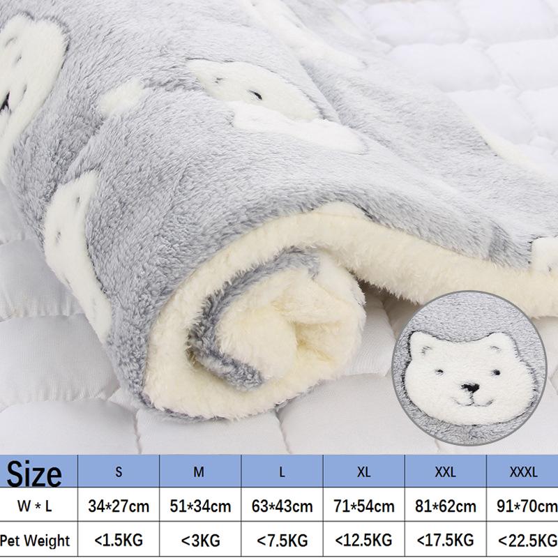 Flannel Dog Bed Thickened Soft Warm Pet Sleeping Mat Fleece Dog Blanket for Puppy Cat Dog Cushion Sofa Cushion Pet Accessories