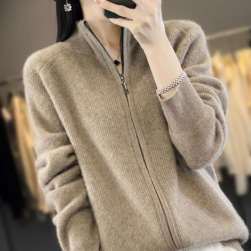 Ribbed Wool Knit Cardigan Coat with Raglan Sleeves - Loose, Slimming Base Layer for Autumn and Winter