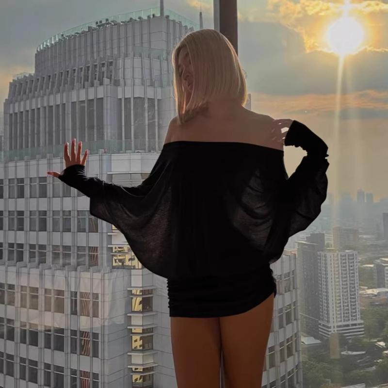 Women's Street Style Solid Color Off Shoulder Batwing Long Sleeve Comfy Loose Fit Ruched Bodycon Mini Dress