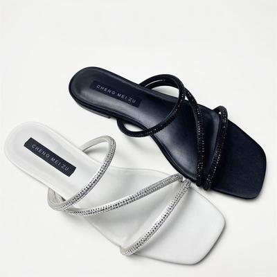 Женская обувь – Сандалии