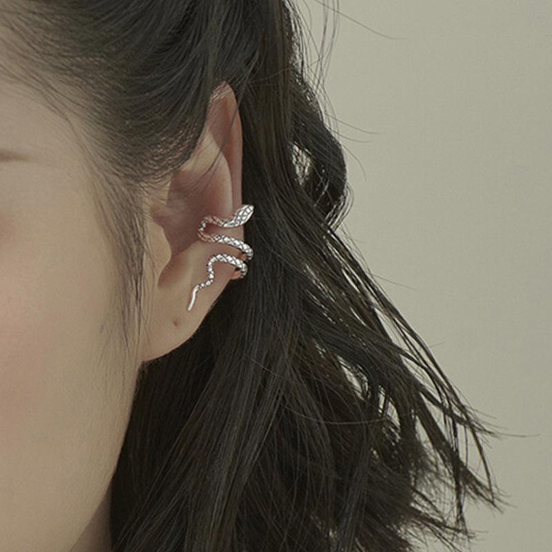 Шикарный кафф на ухо в форме змеи: Дизайн в стиле ретро премиум-класса, не требует пирсинга