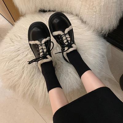 Универсальные одинарные туфли со шнуровкой на толстой подошве из бархата, туфли-лоферы с квадратным круглым носком, женские туфли и маленькие теплые кожаные туфли