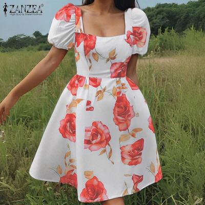 Платье А-силуэта с цветочным принтом и квадратным вырезом, рукавами-фонариками и застежкой на талию