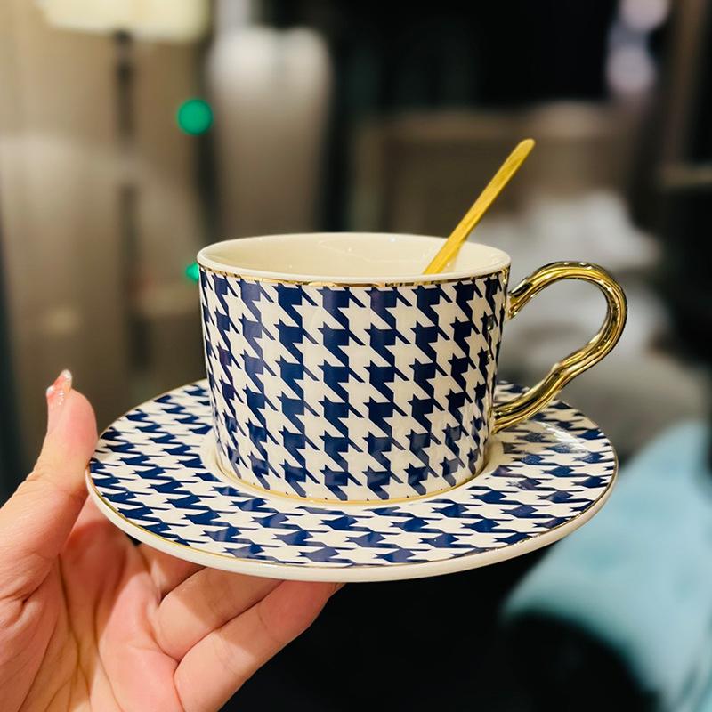 Creative Design Nordic Style Houndstooth Ceramic Coffee Cup Office Water Cup Afternoon Tea Cup and Saucer Set with Spoon