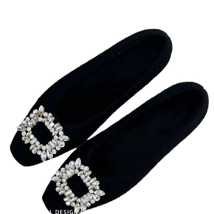 Invisible height increase of 5 cm Korean niche fairy shallow mouth rhinestone woolen single shoes femininity winter wear woolen shoes