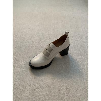 Версия из коровьей кожи~ Лоферы на высоком каблуке с круглым носком в ретро британском стиле, на толстом каблуке с липучкой, маленькие кожаные туфли, женственность, глубокий вырез, одинарные туфли