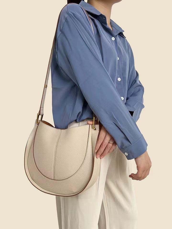 «Модная женская сумка-седло из мягкой кожи в стиле ретро 2024 года — легкая, роскошная, большой вместимости, на одно плечо или через плечо»