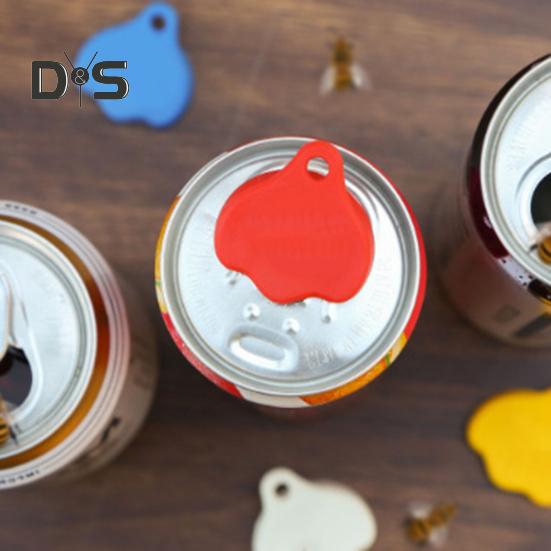 Открывалка для банок с напитками Компактная с отверстием для подвешивания Легко носить с собой Многофункциональный удобный захват для крышек бутылок