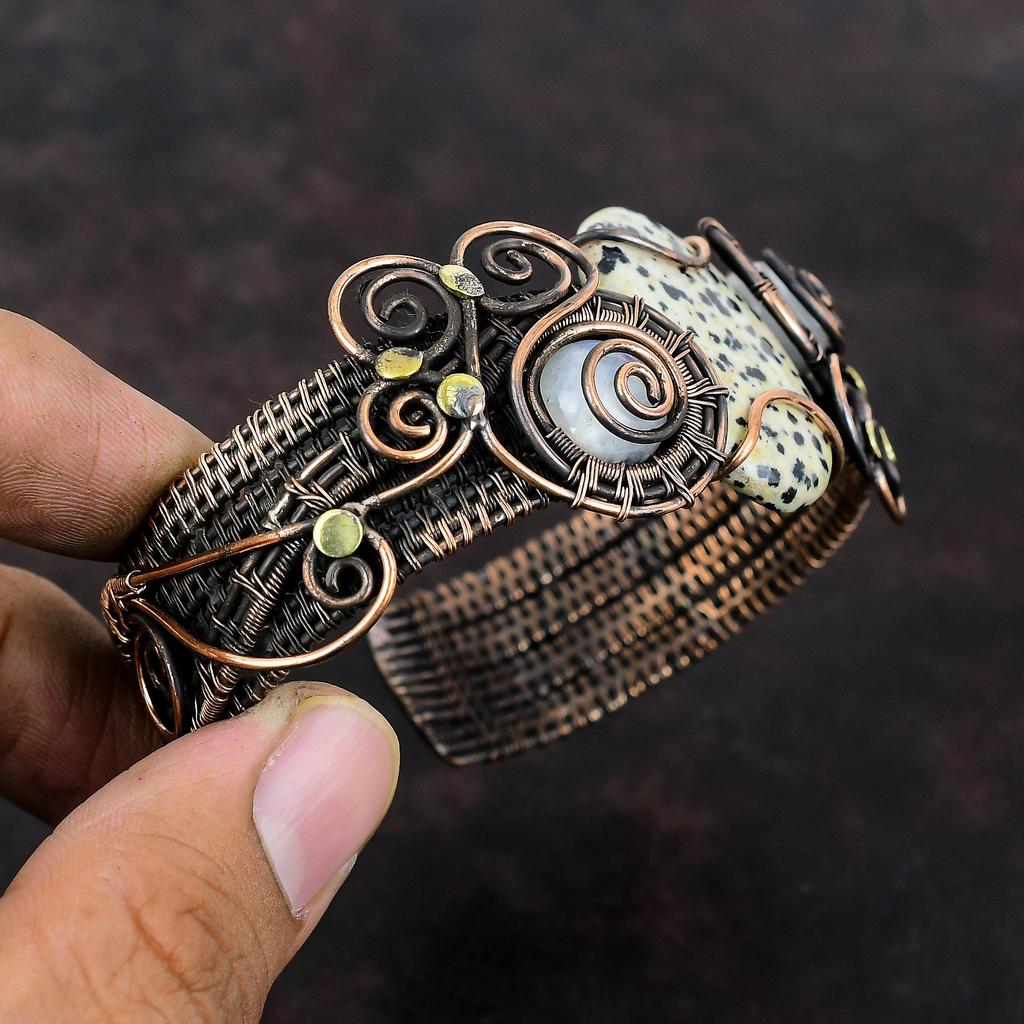 Браслет-манжета из далматинской яшмы, браслет из медной проволоки, браслет с радужным лунным камнем, регулируемый браслет, ювелирное изделие ручной работы, подарок для него