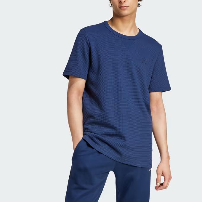 adidas Оригинальная свободная футболка Ess W с круглым вырезом и коротким рукавом, мужские топы, темно-синие IY2298