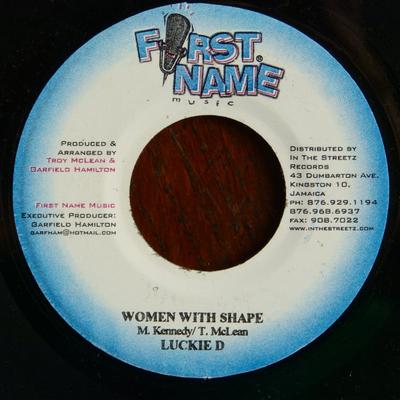 7-дюймовая пластинка LUKIE D / BLING DAWG - Women With Shape / With Mi Gal NONE First Name Musi Ямайка Регги, Ска и Даб Б/у
