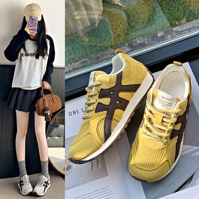 Женская обувь – Кроссовки