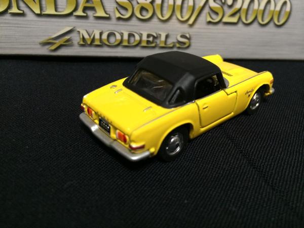 Tomica Limited Honda S800 (желтый)