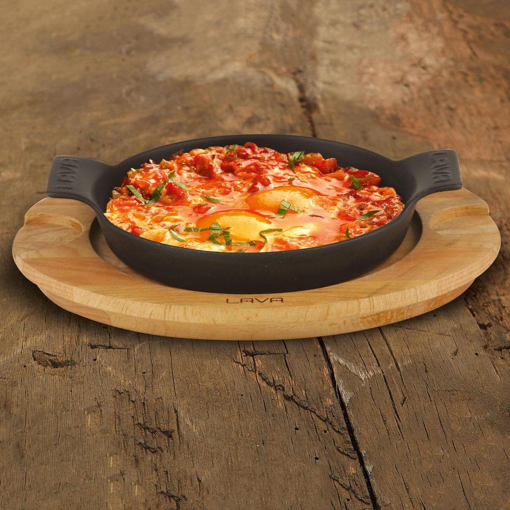 Lava Круглая чугунная сковорода. Двойная ручка, диаметр. Ø 18см.