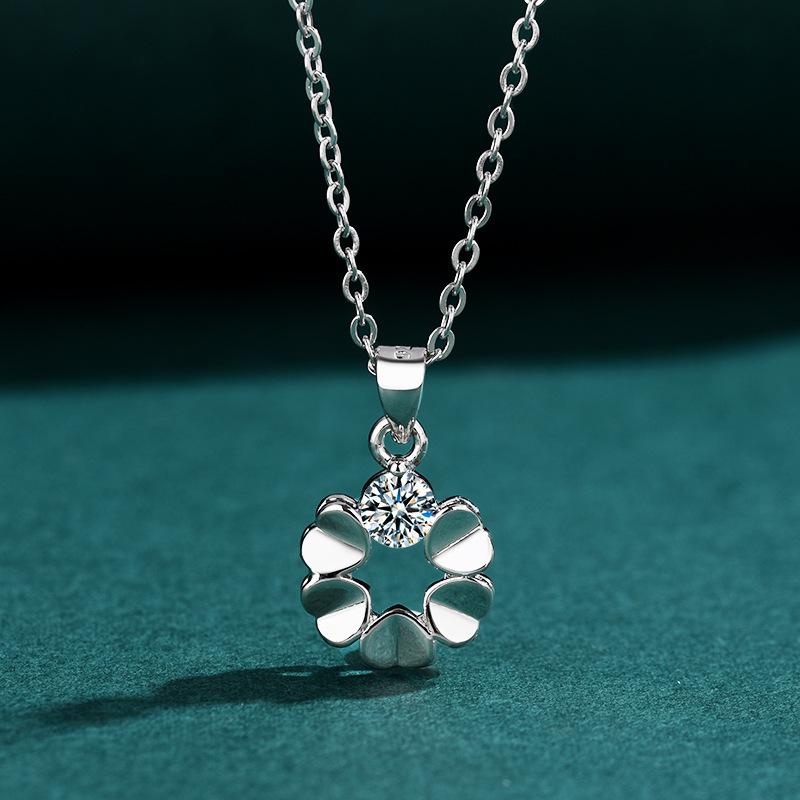 High Quality Jewelry Mossan Diamond Love Necklace Women's Crown Pendant Stainless Steel Collarbone Chain Color-free Jewelry