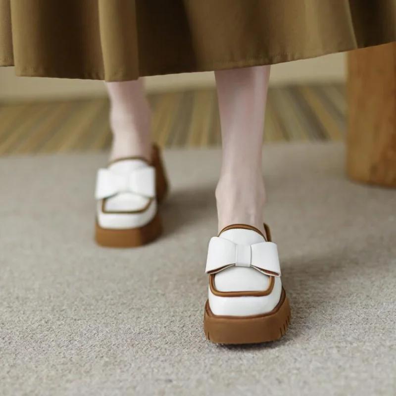 Shoes Ladies' Slippers Cover Toe Platform Luxury Slides Mules for Women Med Pantofle Designer New Flat PU Patent Chaussure