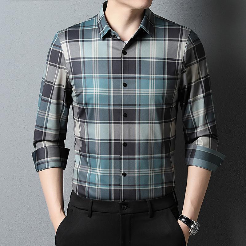 Модная клетчатая рубашка для молодых и мужчин среднего возраста. Весенний новый красивый кардиган. Модная повседневная рубашка в корейском стиле.