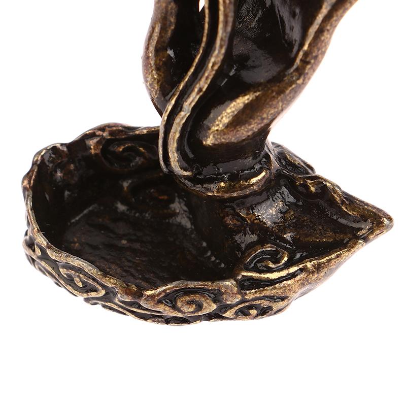 1Pc Vintage Buddha Hand Lotus Incense Burner Metal Backflow Incense Holder For Home Room Creative Tea Table Decor