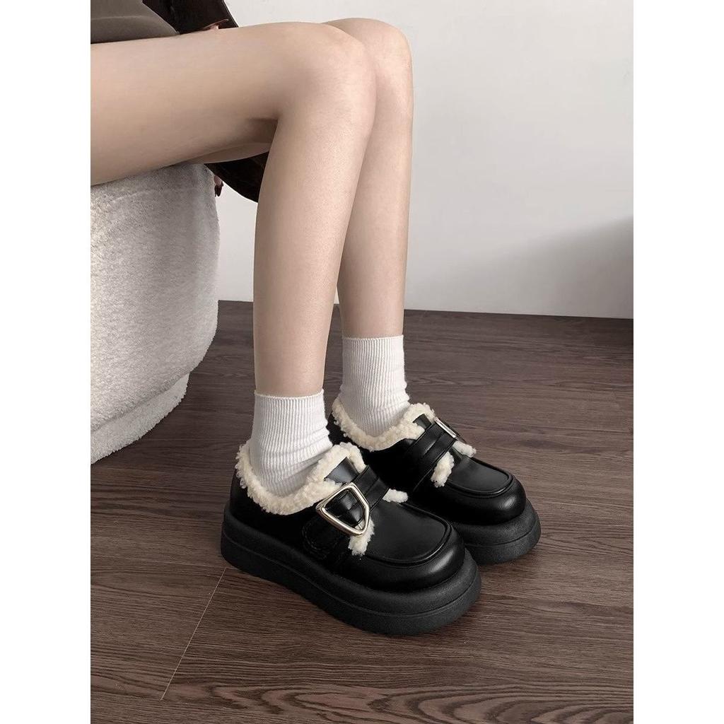 British Style Black Velvet Retro Small Leather Shoes Women's 2025 New Autumn and Winter Platform Heightening Loafers Ins Tide