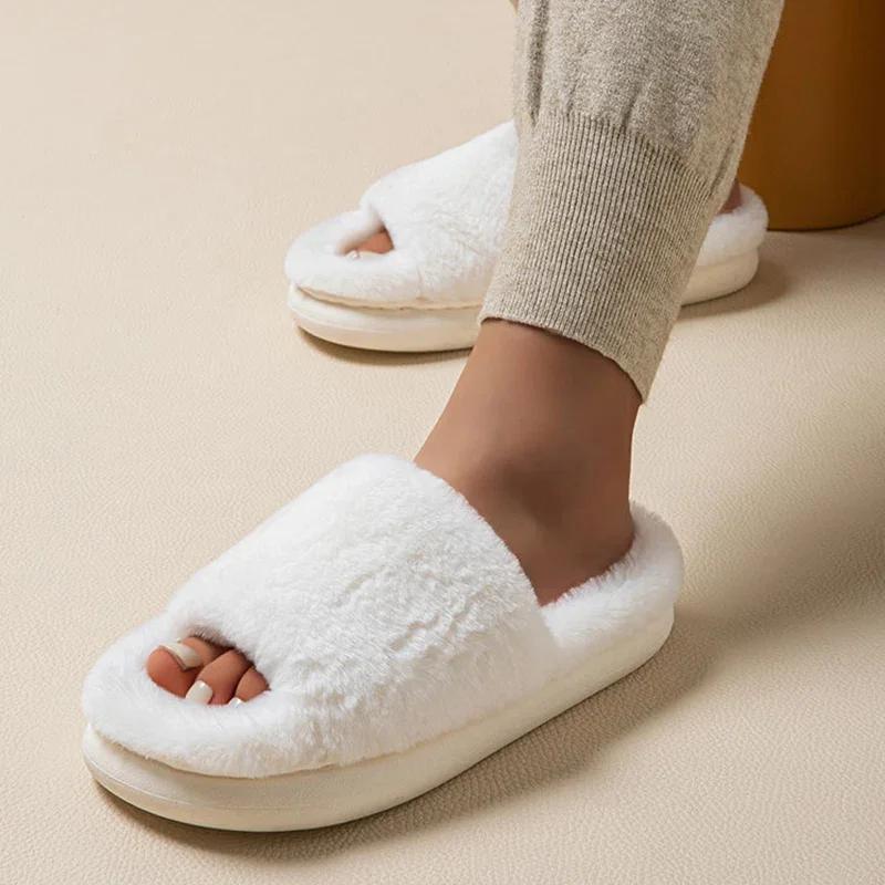 Мода Новая Мода Белые Пушистые Тапочки Женские 2025 Зима Теплые Толстая Подошва Домашние Хлопковые Туфли Женские Открытый Носок Искусственный Мех Платформа Тапочки