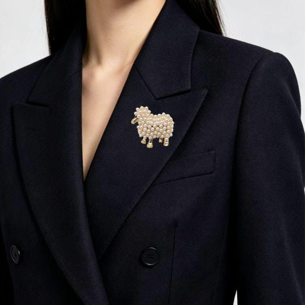 Zodiac Sheep Sheep Brooch Animal Animal Pins Fashion Rhinestone Lapel Pin New Year's Party