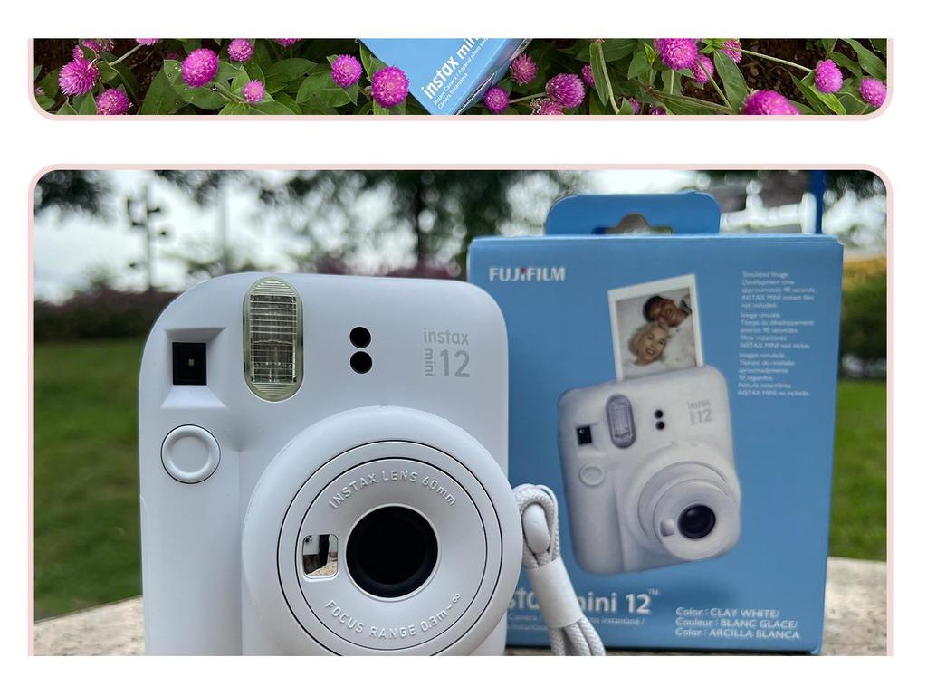 Фотоаппарат мгновенной печати Polaroid Mini 12 — идеальный подарок на день рождения для студента.